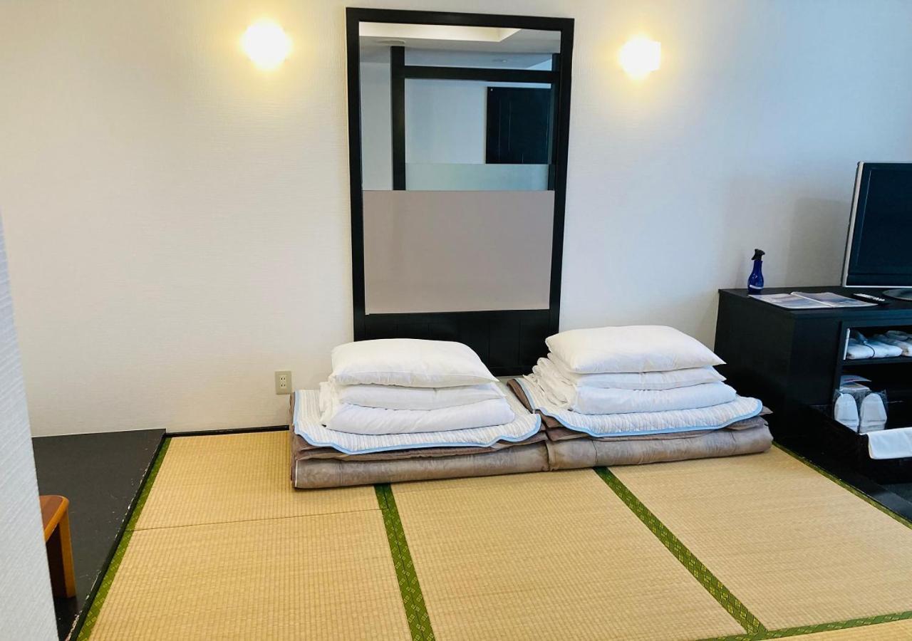 Okinawa Hotel Precia Наха Номер фото