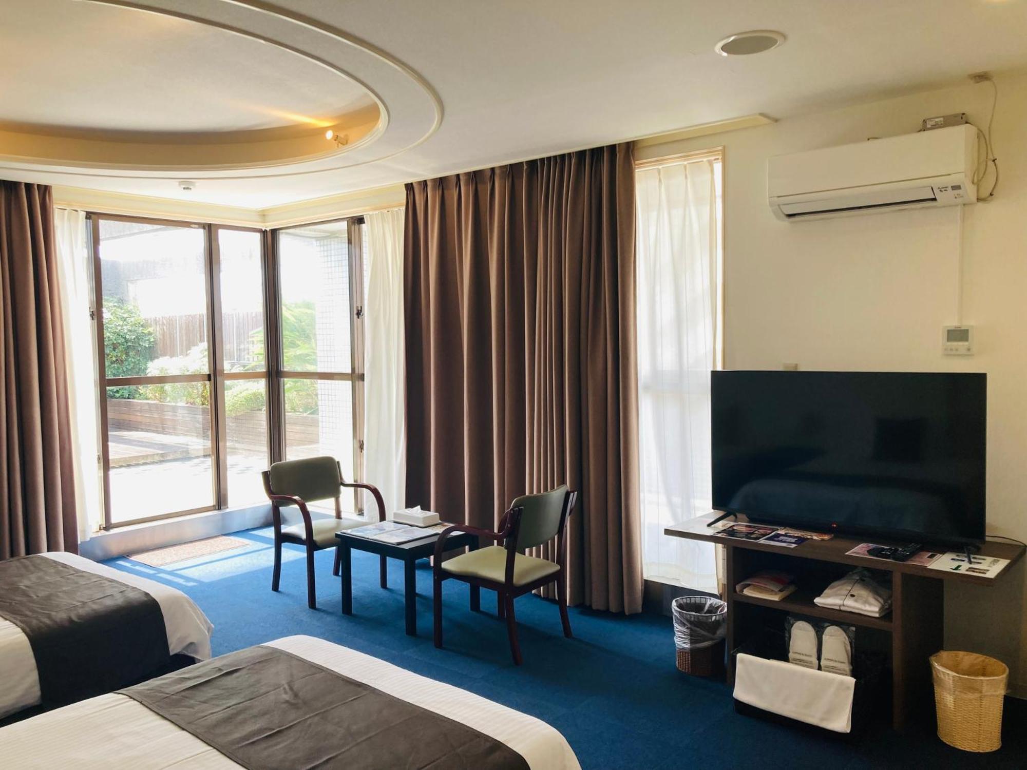 Okinawa Hotel Precia Наха Номер фото